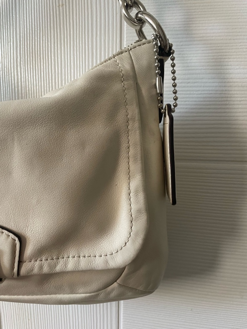 Coach White Leather Hobo Bag | Silver Hardware | Classic Quiet Luxury - Picture 7 of 10